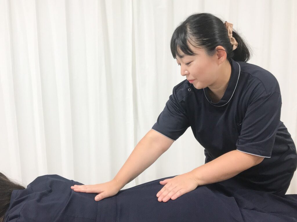 整体院スッカの施術