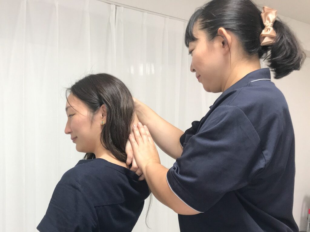 整体院スッカの施術